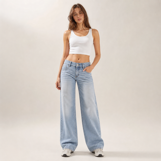 Women's retro wide-leg jeans — Regular length studio front
