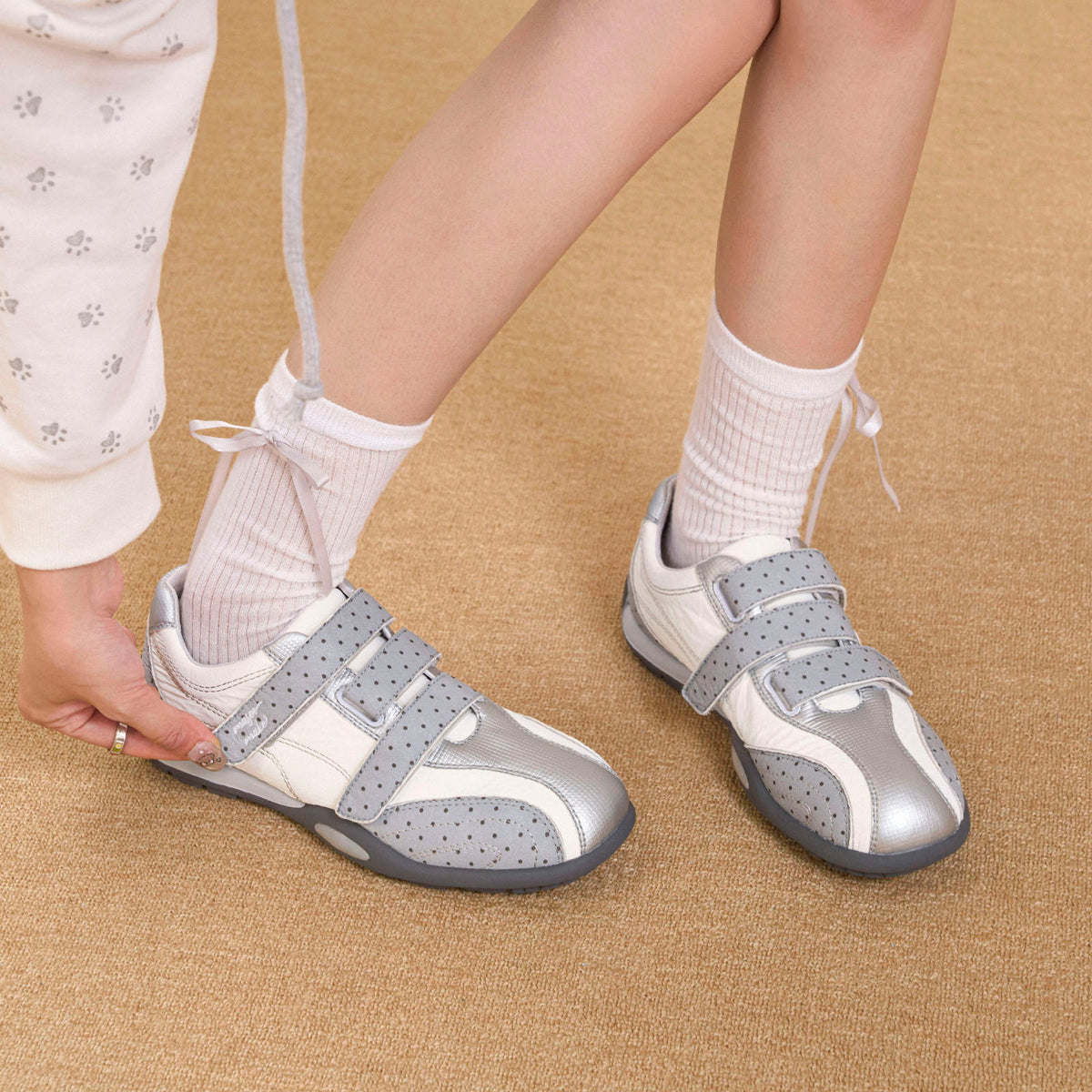 Women's Velcro Sport Sneakers | Casual Hook-and-Loop Walking Shoes
