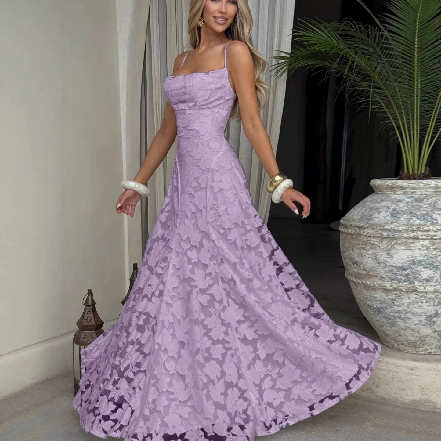 Women's Lace A-Line Evening Gown | Backless Spaghetti Strap Formal Maxi Dress
