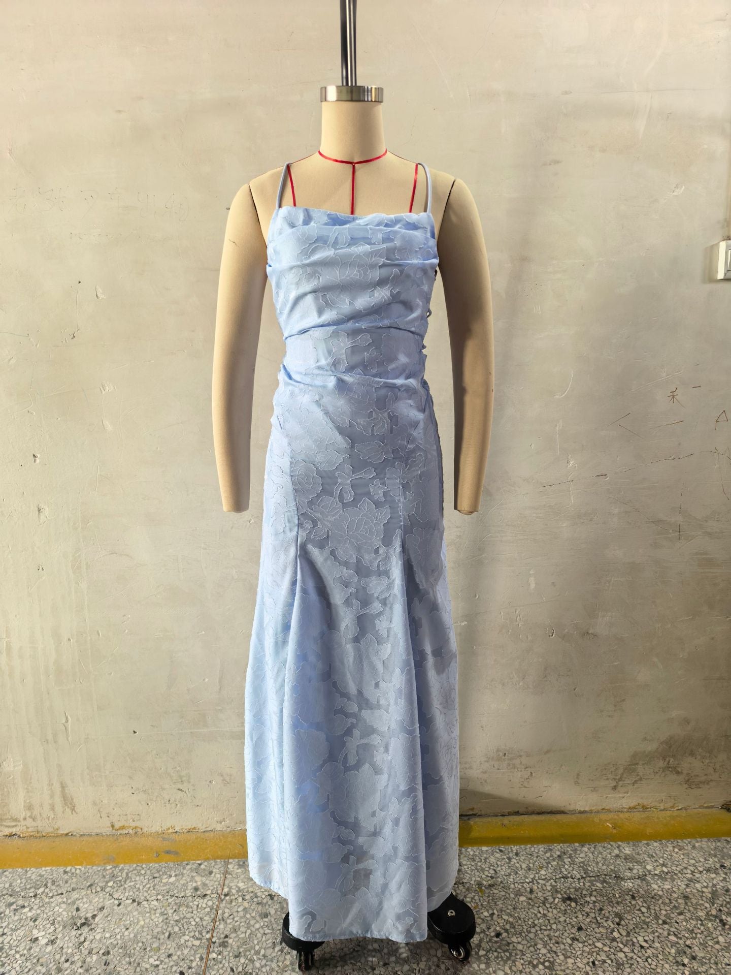 Women's Lace A-Line Evening Gown | Backless Spaghetti Strap Formal Maxi Dress