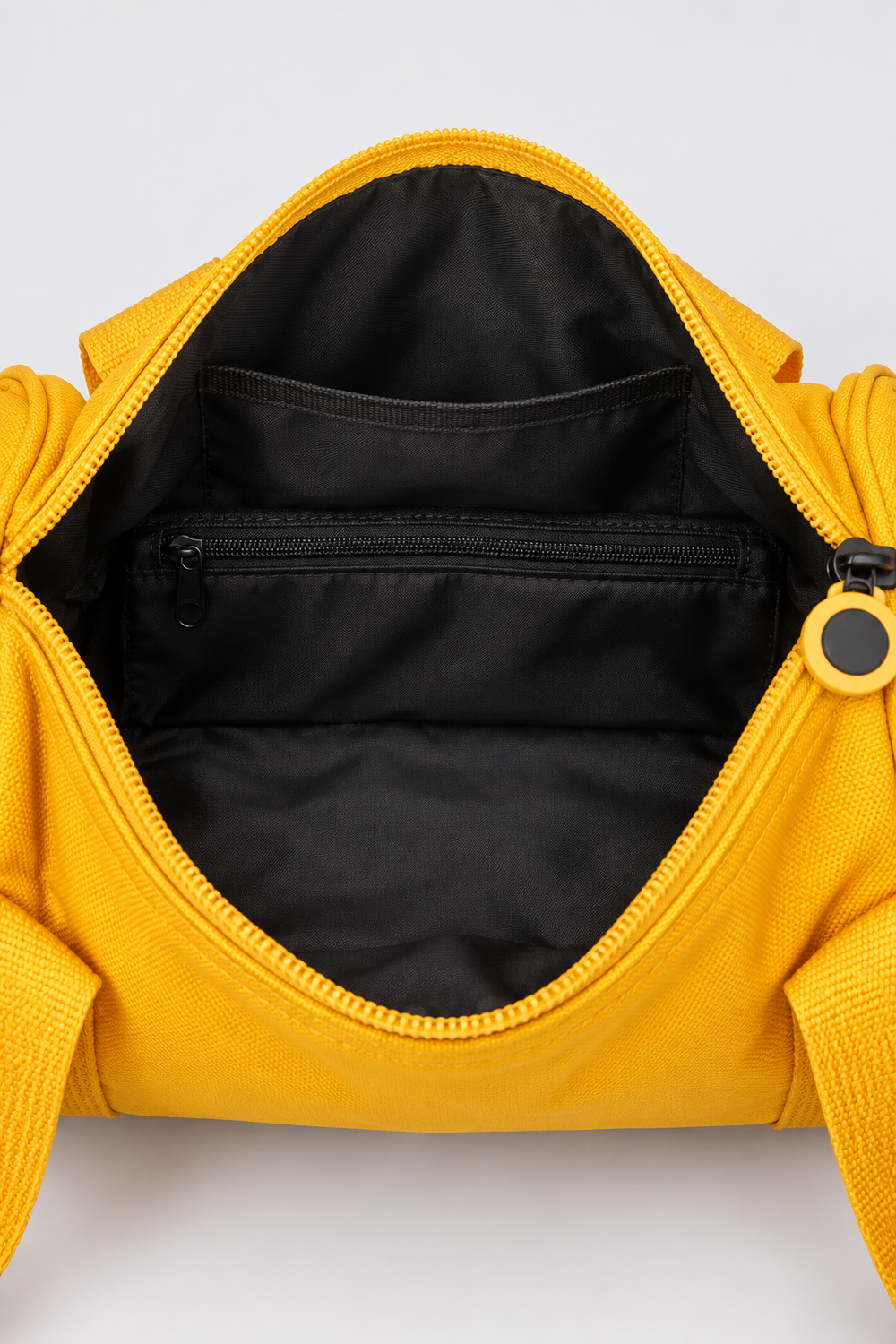 Interior of the Small Oxford travel shoulder bag with slip and zip pockets