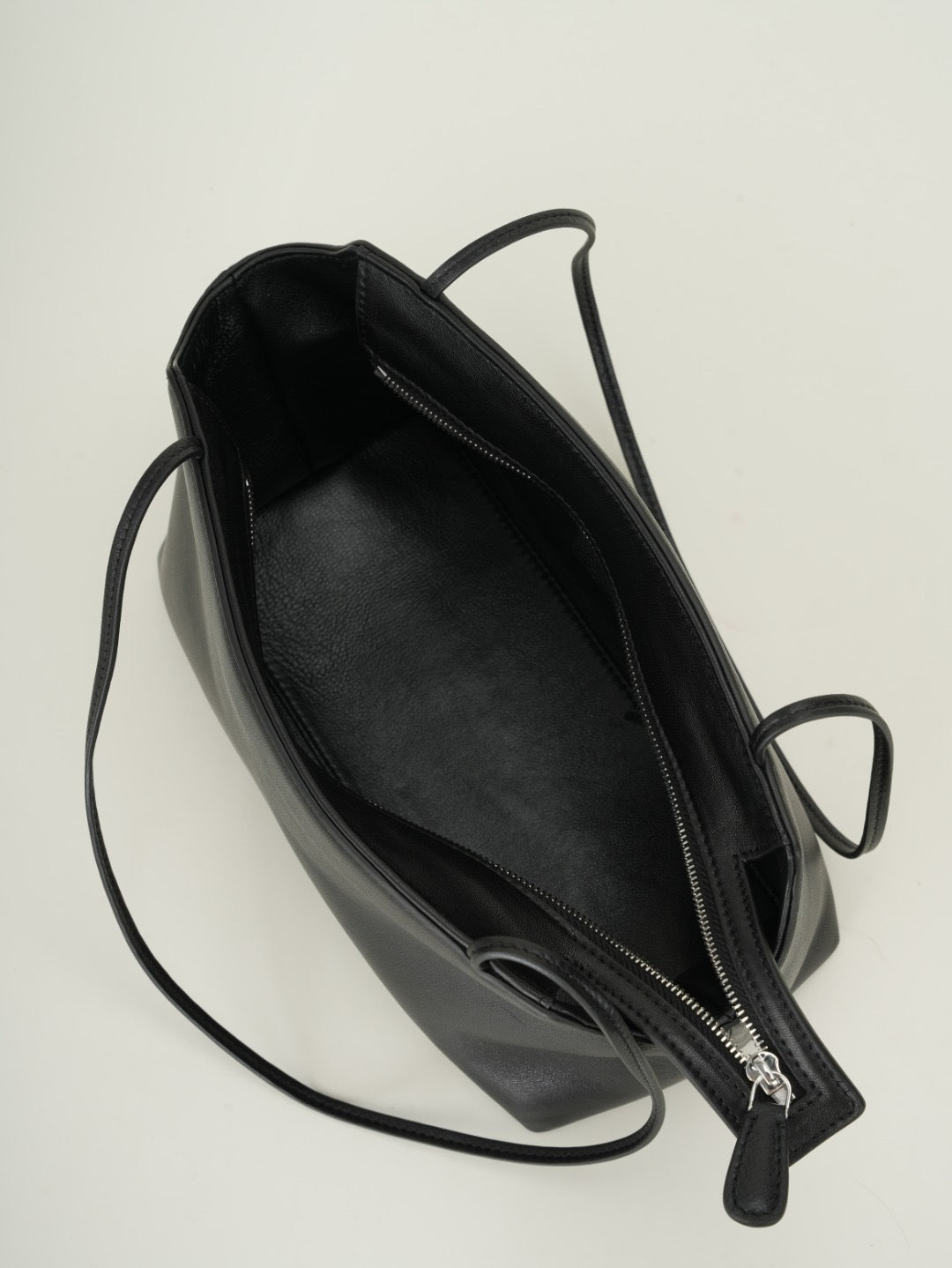 Women's Leather Underarm Shoulder Bag | Soft Structured Handbag