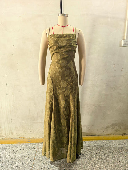 Women's Lace A-Line Evening Gown | Backless Spaghetti Strap Formal Maxi Dress